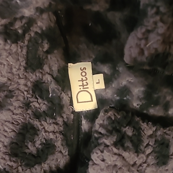 Dittos Sherpa Jacket - Picture 3 of 3